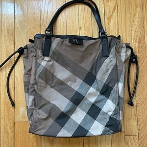 Burberry Beige/Black Nova Check Nylon and Leather Buckleigh Tote